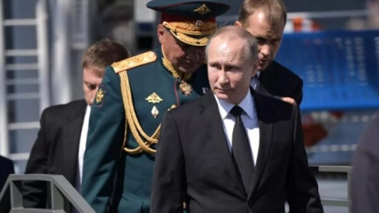 پوتین؛په یو رسمي سفر اذربایجان ته لاړ