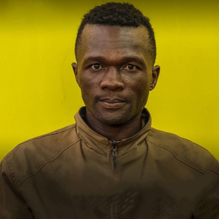 د ښځو لوی قاتل؛د کاناډا د پولیسو له توقیف خونې تښتېدلی