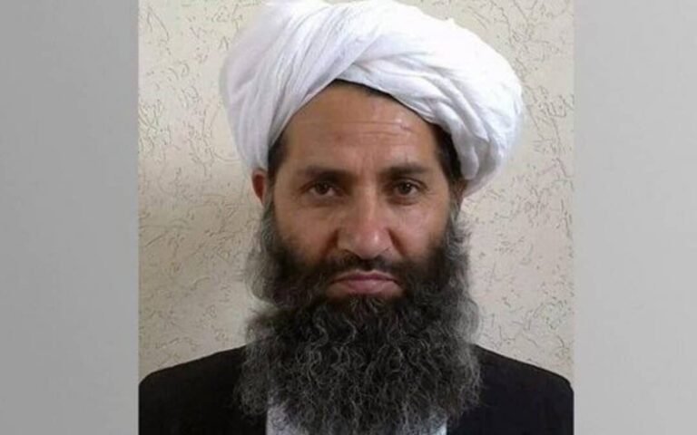 د طالبانو حکومت د مشر نوی فرمان:د وزارتونو او ادارو له ویاندویانو پرته هیڅوک د طالبانو له ادرسه نشرات او خبرې نشي کولای