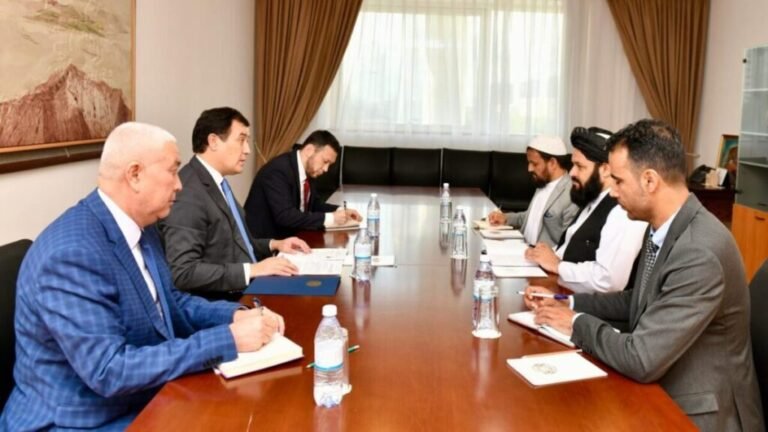 قزاقستان؛د طالبانو حکومت له لوري ور پېژندل شوی کس د افغانستان سفارت لپاره د شارژدافیر په توګه ومانه