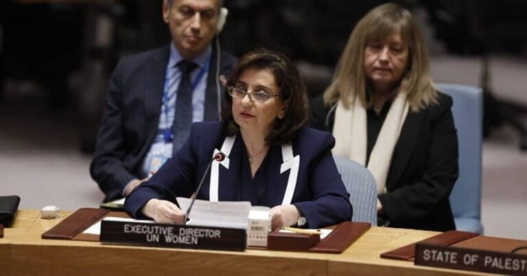 باهوث:د طالبانو حکومت تر واک لاندې افغان مېرمنې سخت وضعیت کې دي