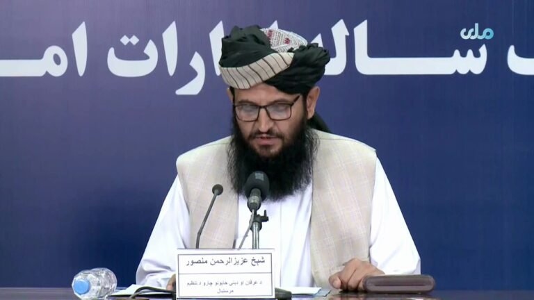 عزیز الرحمن منصور:د ایران ملي سرود ته د نه درېدو له کبله له ایرانیانو بخښنه غواړم