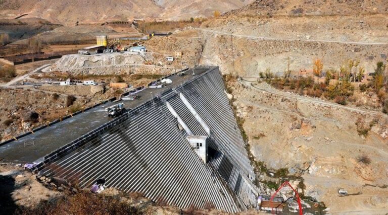 د طالبانو د اوبو او انرژۍ وزارت:د شاه و عروس بند چارې بشپړېدو ته نږدې دي