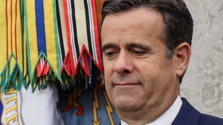 ډونالډ ټرمپ؛جان رتکلیف د امریکا د سي‌آی‌ای د مشر په توګه وټاکه