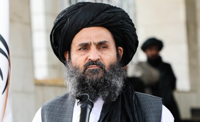 ملا برادر:د ټولو افغانانو ستونزو ته رسېدنه کوو