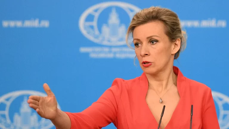 زاخاروا:کابل او اسلام اباد باید خپلې ستونزې د خبرو له لارې حل کړي