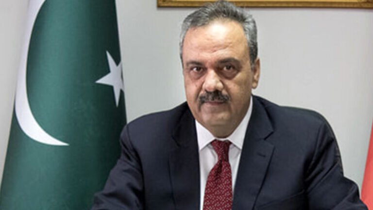 اصف درانی:طالبان باید له وروستۍ سرحدي جګړې عبرت واخلي