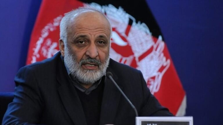 محمد معصوم ستانکزی: له طالب سره د مذاکرې پر ځای باید جګړه شوی وای