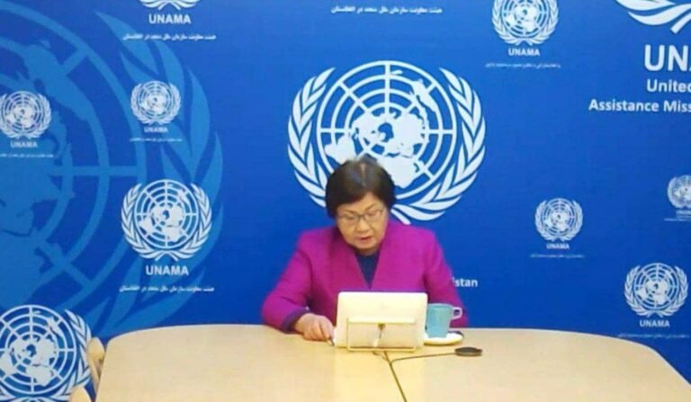 اتونبایووا:پر ښځو او نجونو د طالبانو لګېدلي بندیزونه بې ساري دي