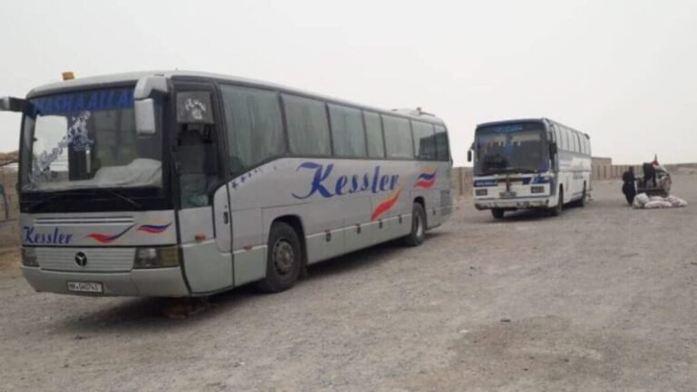 د طالبانو د ترانسپورت وزارت:د ۴۰ مسافر وړونکو موټرو د تګ راتګ مخه مو ونېوله