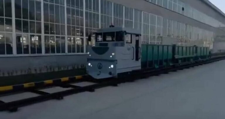 د ملي پراختیا شرکت؛افغانستان کې بار وړونکی اورګاډی جوړ کړی