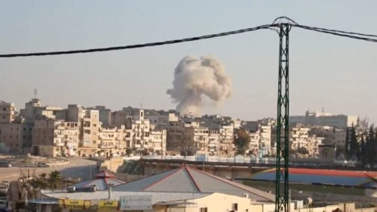 رویټرز:سوریې او روسیې په ګډه ادلب کې اووه مخالف وسله وال وژلي