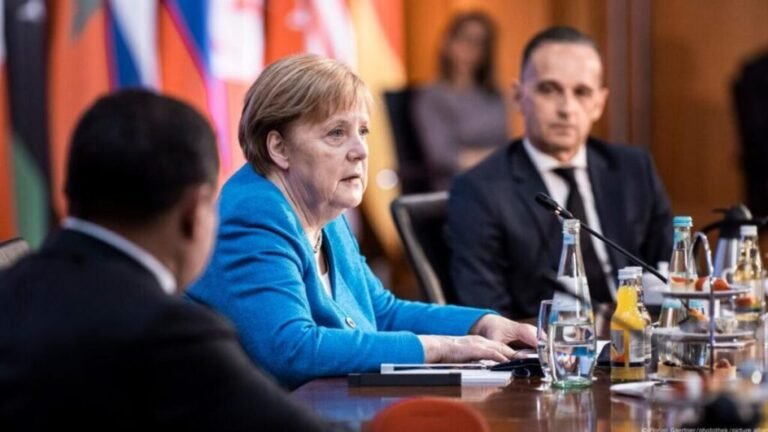انګلا میرکل:نړیوالو افغانستان کې د ښځو حقونه تامین نشو کړای