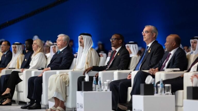 د دوحې ناسته؛د طالبانو له لورې د میرمنو ضد قوانینو په اړه په کې خبرې کېږي