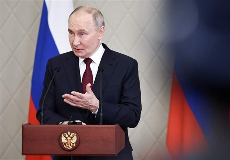 ولادیمیر پوتین خپل خلکو ته:موږ به مخ پر وړاندې ځو او روسیه به بریالۍ کېږي