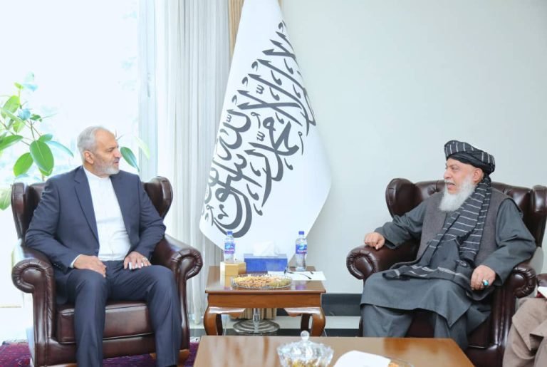 عباس ستانکزي؛په کابل کې د ایران له سرپرست سفیر علیرضا بیکدلي سره کتلي