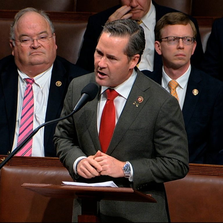 واشنګټن پوسټ:د امریکا د ملي امنیت سلاکار مایک والټز ته افغانستان ډېر مهم دی