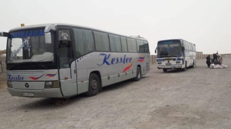 د طالبانو حکومت؛په کابل کې په ۳۰ مسافر وړونکو موټرو بندیز لګولی