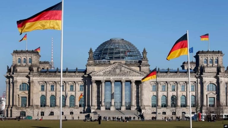 د جرمني پارلمان؛دغه هېواد ته د ورتلونکو کډوالو د مخنیوي طرحې تصویب کړې