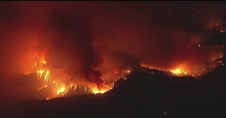 د لاس انجلس اور؛په ځینو برخو کې ۱۷ او په ځینو برخو کې بیا ۳۵ سلنه کنټرول شوی