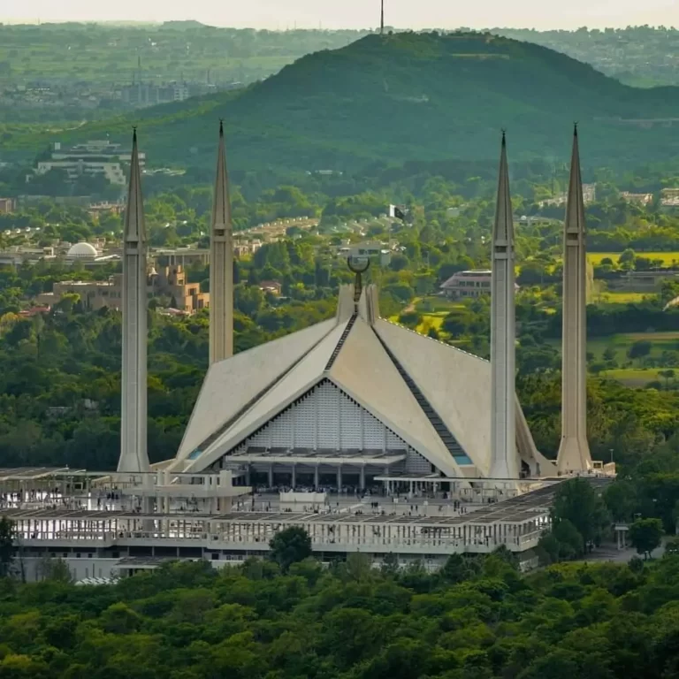 د اسلام اباد I-9 سیمه؛تېره شپه د پولیسو پر سټیشن برید شوی