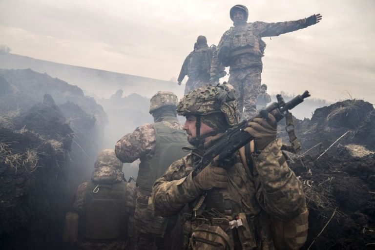 اوکراین:۲۰۲۴ کال کې مو د روسیې ۴ لکه او ۲۷ زره سرتېرو ته مرګ ژوبله اړولې