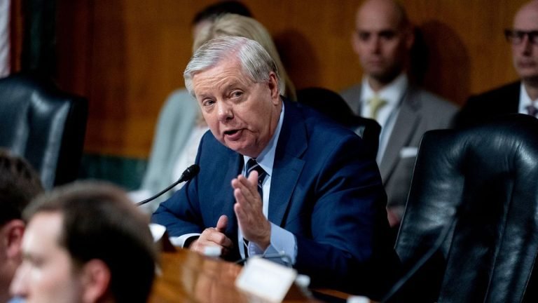 امریکايي سناتورانو؛د غزې د نیولو په اړه د ټرمپ طرحه رد کړه