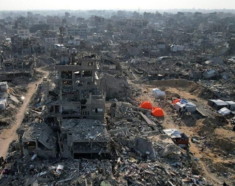 نړیوال بانک:غزه د بیارغونې لپاره له ۵۰ میلیارده زیاتو ډالرو ته اړتیا لري