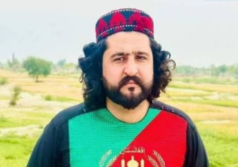 حنیف پشتین:کله چې پاکستان ته د ډالرو ضرورت شي؛ نو بیا د افغانانو په ځورولو پیل وکړي