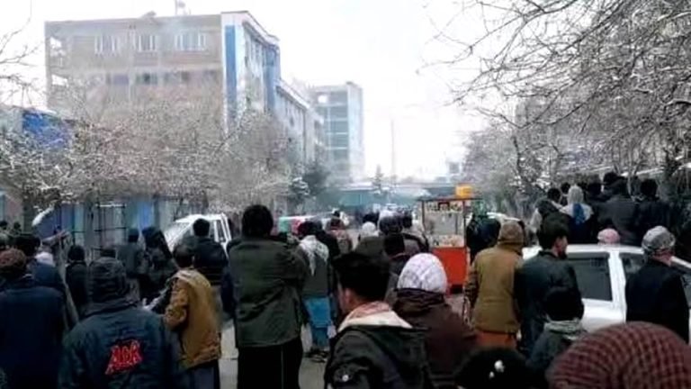 د روسیې د بهرنیو چارو وزارت:کندز کې ځانمرګی برید په کلکو ټکو غندو او طالبان دې عاملینو ته سزا ورکړي