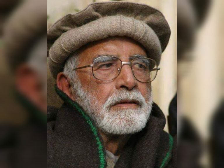 پښتون شاعر او سیاستوال؛نن د پښتنو د حقونو او ازادۍ غوښتونکي اجمل خټک پنځلسم تلین دی