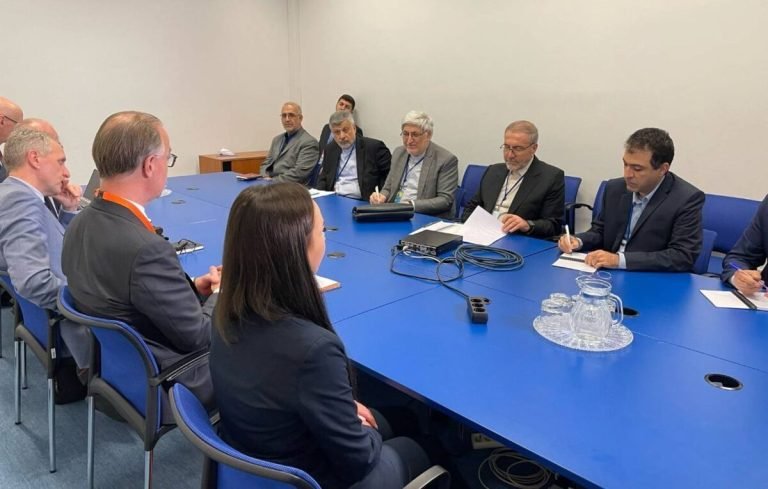 ایران:افغانستان کې اوس هم نشه‌یي توکي تولیديږي