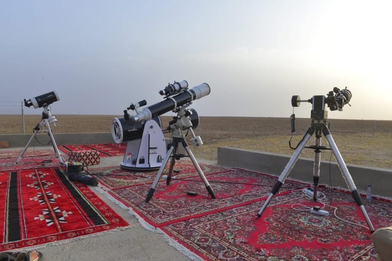 سعودي عربستان؛سبا یکشنبه د کوچني اختر لومړۍ ورځ اعلان کړه