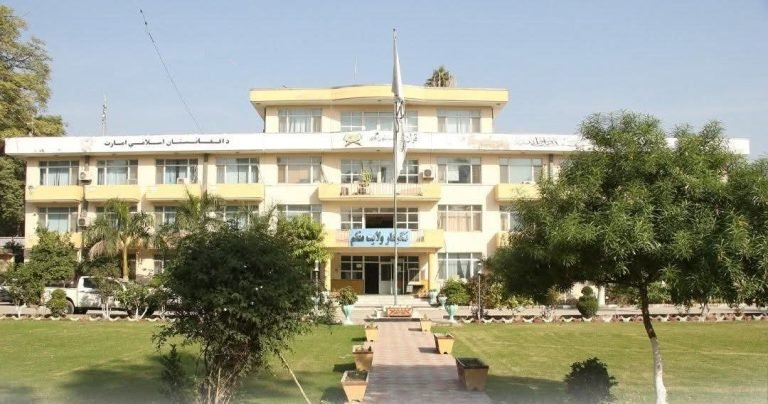 ننګرهار کې د طالبانو والي؛په یو شمېر ولسوالیو کې د کالدارو پر چلښت بندیز لګولی