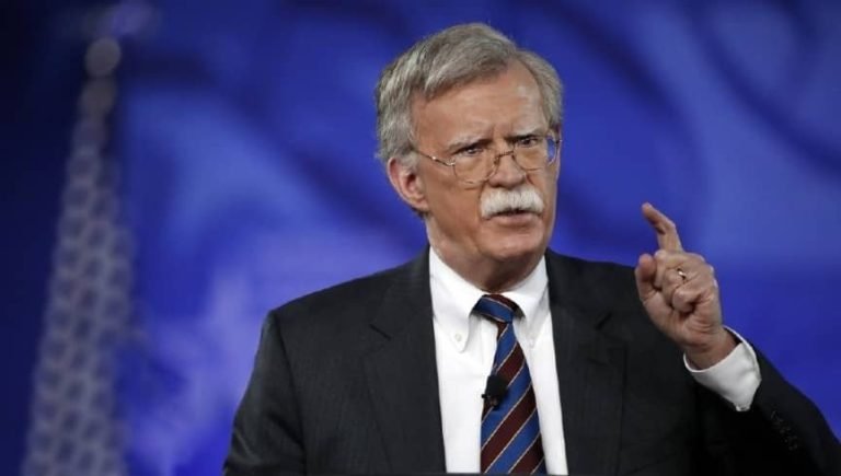 جان بولټون:د امریکا د بهرنیو چارو وزیر مارکو روبیو دې له دندې استعفا ورکړي