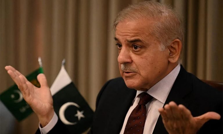 شهباز شریف:د حقانیه مدرسې ښوونکي او زده کوونکي ټول پاکستانیان دي؛ مونږ به یې ضرور غچ اخلو