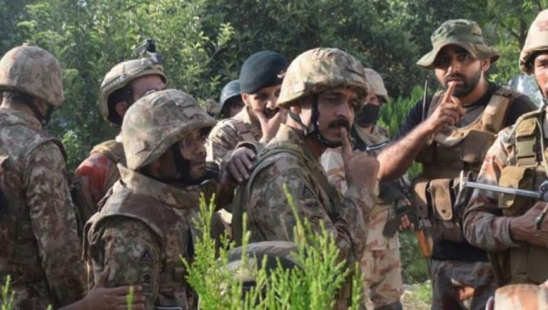 ټي‌ټي‌پي ډلې؛په دېره غازي خان کې درې پاکستاني پوځیان وژلي