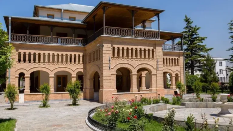 د طالبانو د بهرنیو چارو وزارت یوناما ته:پر شرعي احکامو نیوکه کول مو نامسوولانه او د یوناما د ماموریت خلاف عمل دی