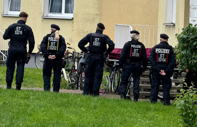 المان؛د فلسطینیانو د ملاتړ کوونکو څلورو فعالانو د ایستلو حکم صادر کړ