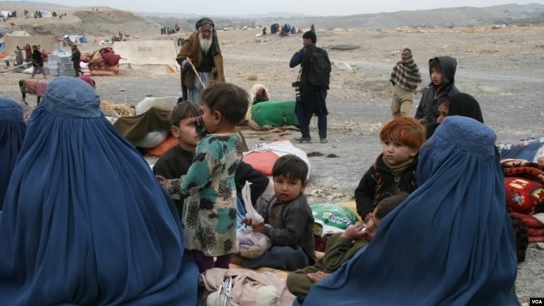 رویټرز:د ټرمپ حکومت له افغانستان او یمن سره د مرستو بندولو ته تیاری نیسي