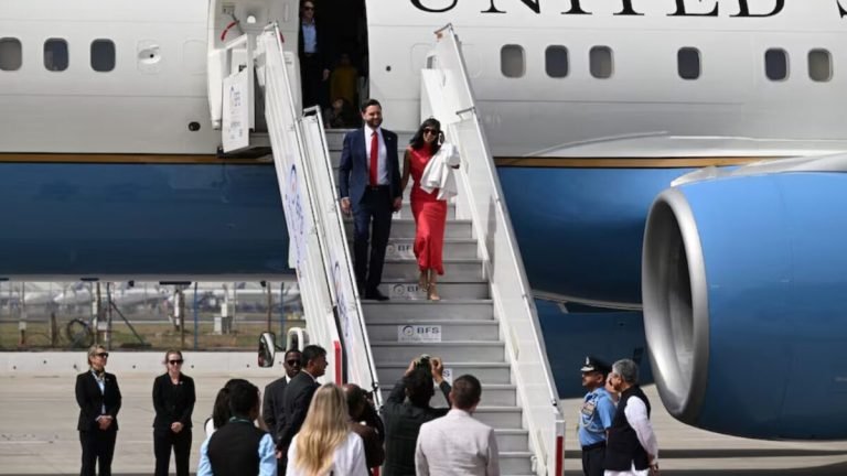 هند ته د جی ډي ونس سفر؛یو شمېر هندیان وایي، له واشنګټن سره د نوي ډهلي سوداګریزو اړیکو ته خوشبینه دي