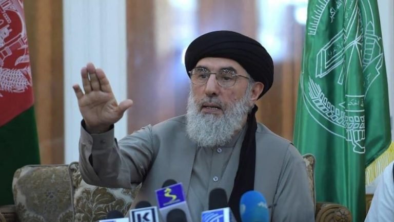 ګلبدین حکمتیار:ژر به د نویو خوشالیو او بریاوو خبرونه واورو