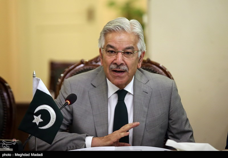 خواجه اصف:دا مو ستره تېروتنه وه چې درې لسیزې مو د غرب پر خوښه د ترهګرو ملاتړ وکړ