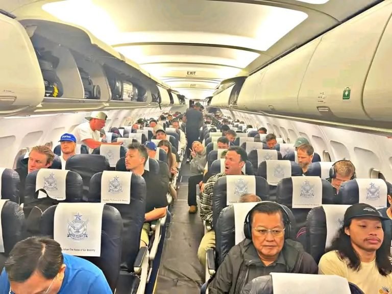 پر نور خان هوایي ډګر تر برید وړاندې؛ټول بهرني لوبغاړي او تخنیکي کارکوونکي د پوځ په ملتیا یوې چارتر الوتکه کې وتلي