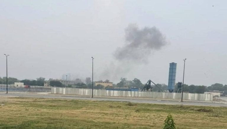 د هند او پاکستان ترمنځ د نظامي جګړې احتمال؛د پاکستان لاهور کې نن سهار چاودنې شوې