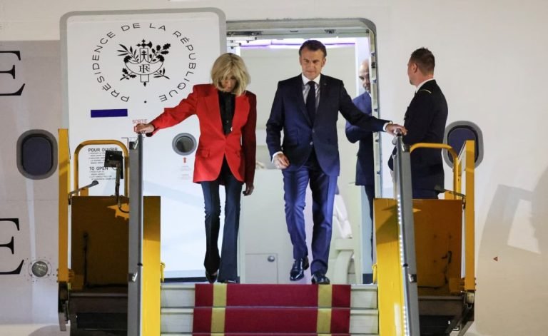 د فرانسې ولسمشر؛د اړیکو د پیاوړتیا لپاره د اسیایي هېوادونو سفر پیل کړی