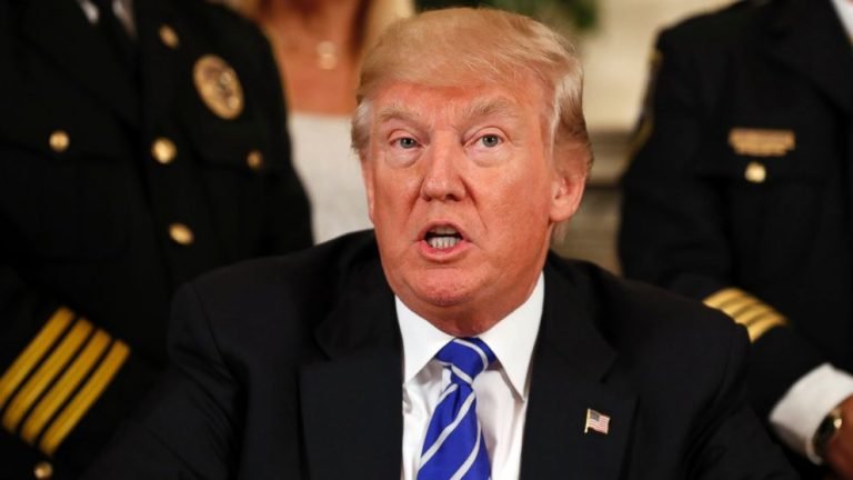 ډونالډ ټرمپ:د ایران اټومي پروګرام باید په بشپړ ډول ختم شي