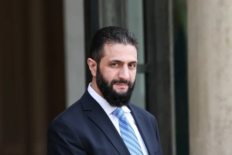 احمد الشرع؛د ملګرو ملتونو عمومي غونډه کې د ګډون لپاره نیویارک ته سفر کوي