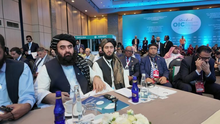 امیرخان متقي؛د اسلامي همکاریو سازمان د وزیرانو غونډه کې ګډون وکړ