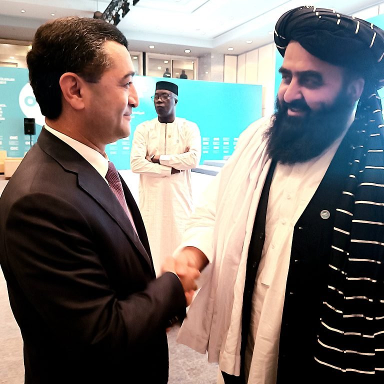 امیرخان متقي؛د اوزبیکستان د بهرنیو چارو له وزیر بختیار سعیدوف سره کتلي